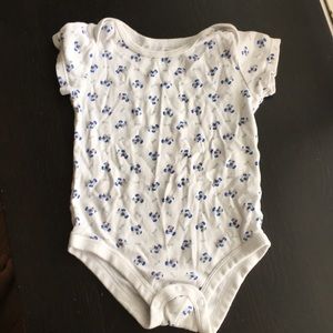 🚨4/$15🚨 George Blue Puppies Onesie